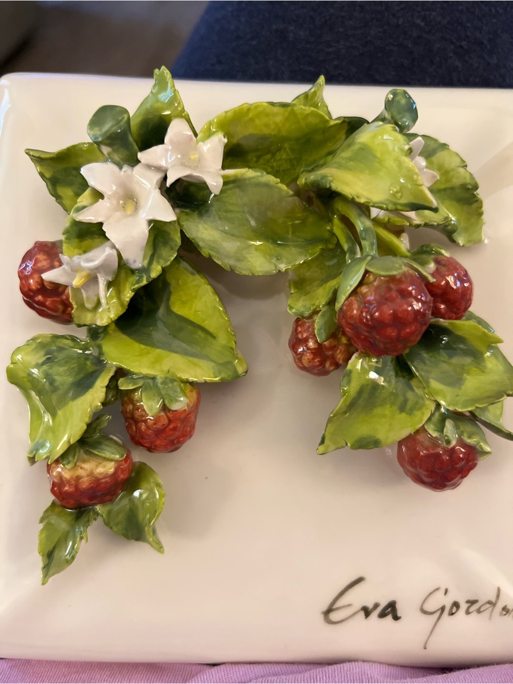 Eva Gordon Signed 3D Ceramic Fruit Wall Tile - Picture 6 of 6